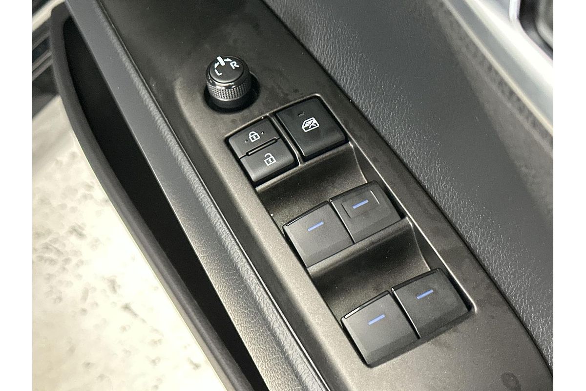2024 Toyota Camry Ascent AXVH70R