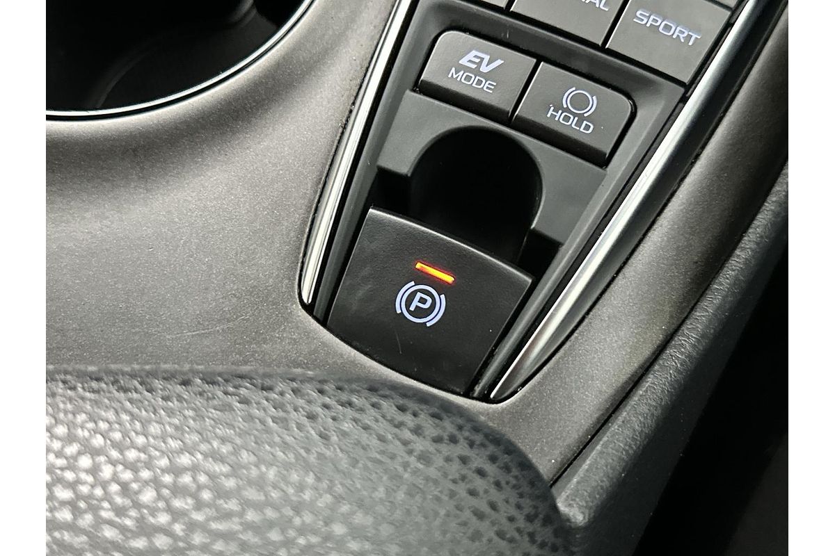 2024 Toyota Camry Ascent AXVH70R