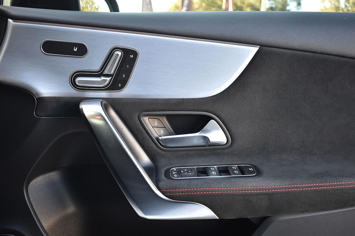 2018 Mercedes-Benz A-Class A200 W177