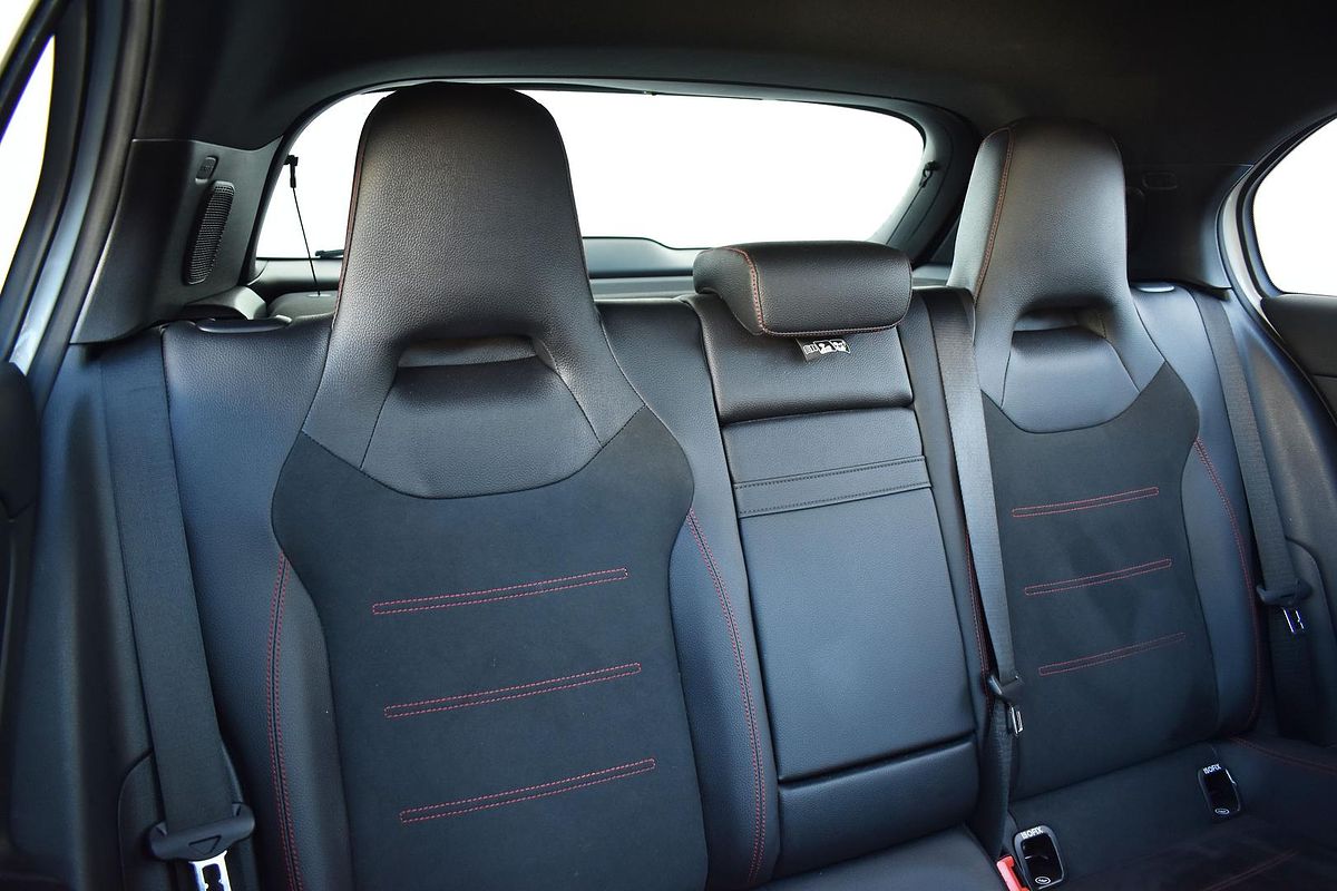 2018 Mercedes-Benz A-Class A200 W177
