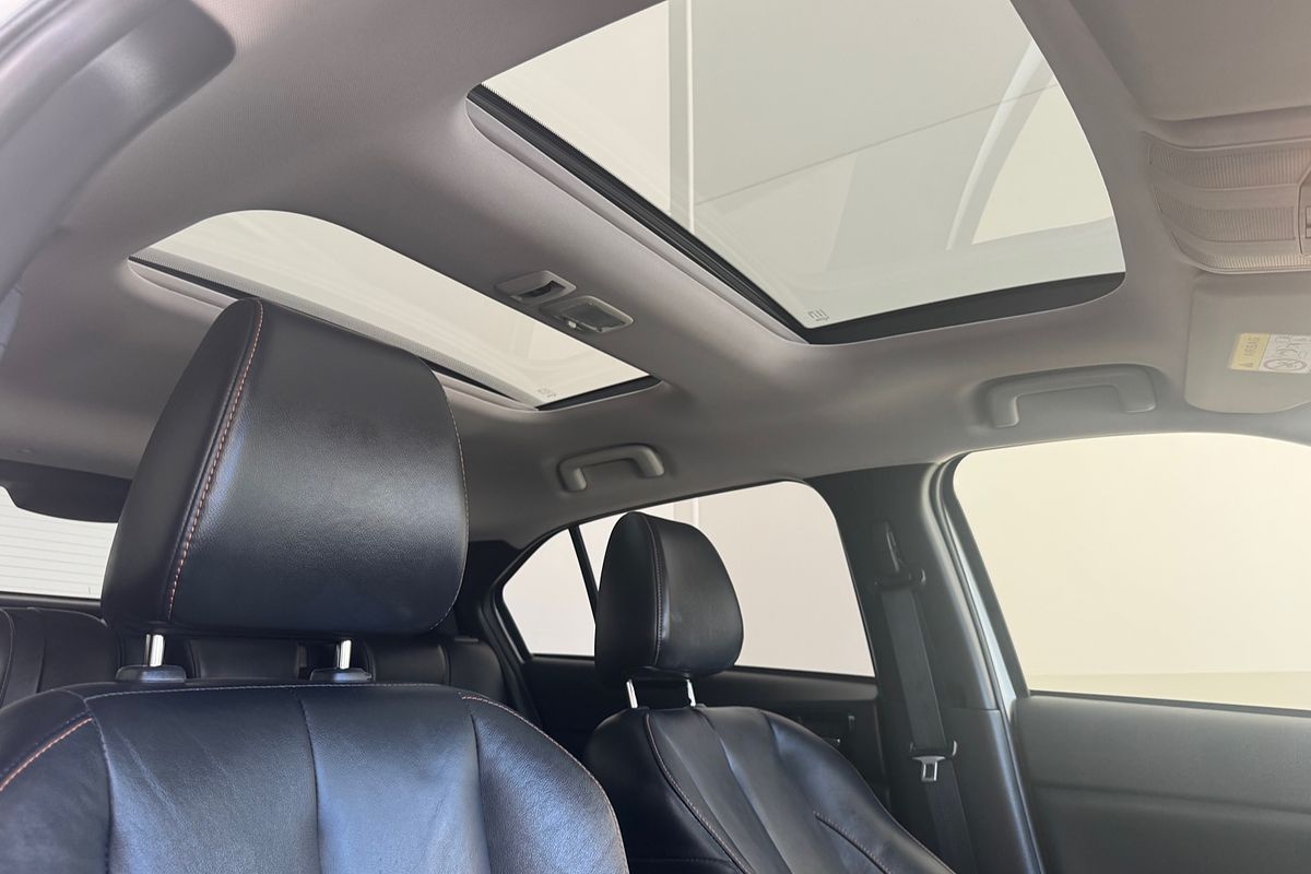 2018 Mitsubishi Eclipse Cross Exceed YA
