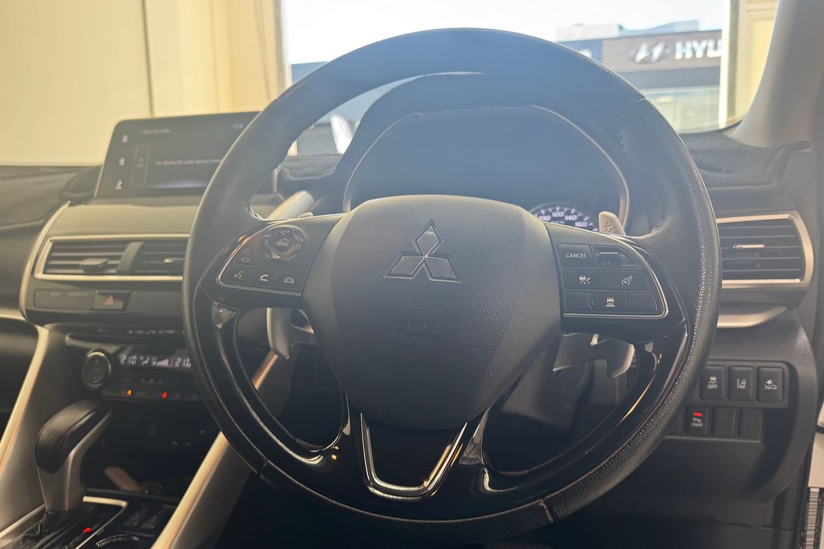 2018 Mitsubishi Eclipse Cross Exceed YA