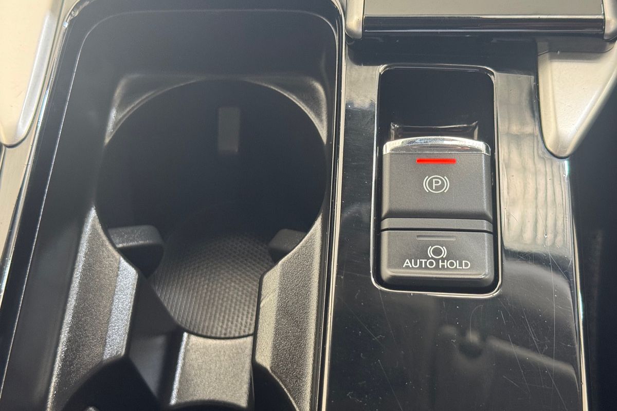 2018 Mitsubishi Eclipse Cross Exceed YA