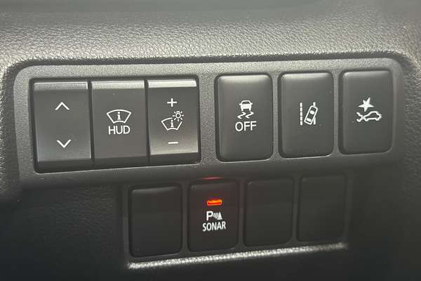 2018 Mitsubishi Eclipse Cross Exceed YA