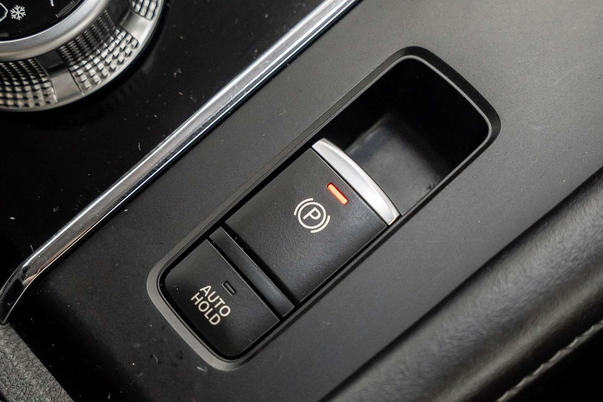 2023 Mitsubishi Outlander ES ZM