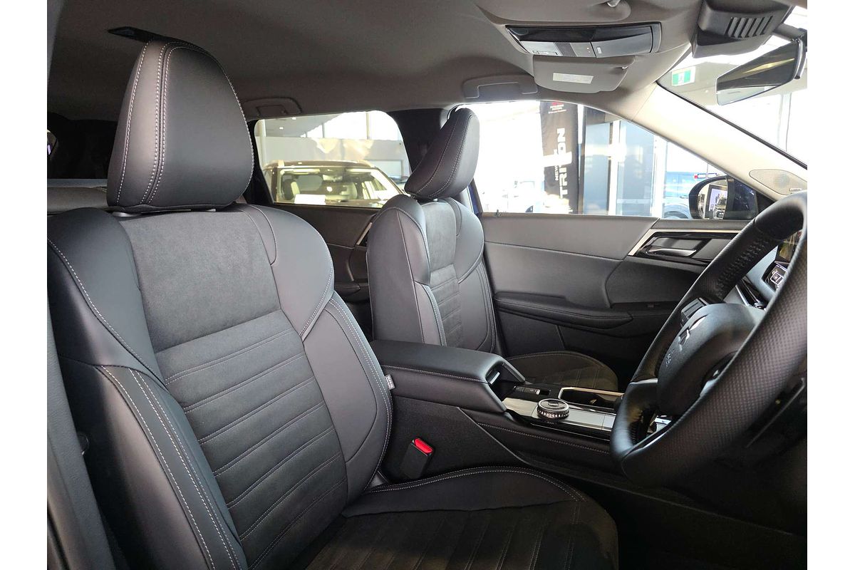 2025 Mitsubishi Outlander Aspire ZM