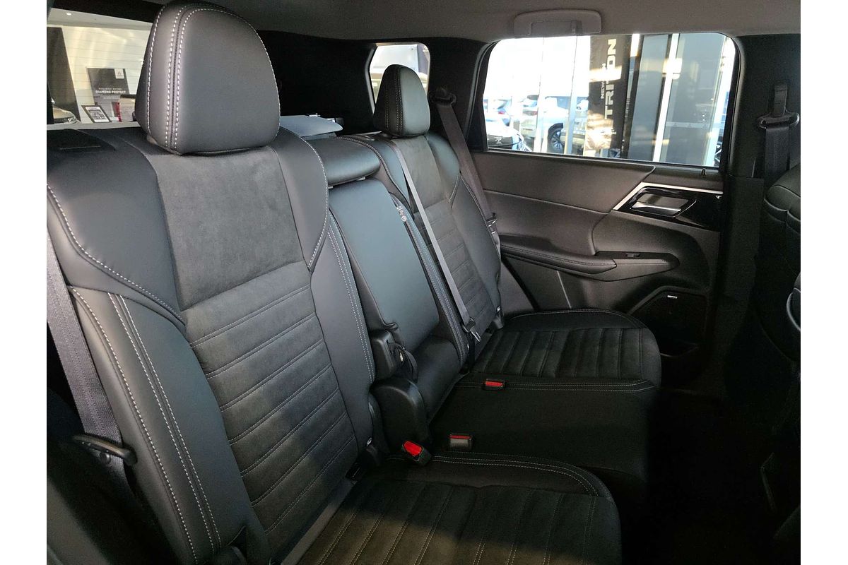 2025 Mitsubishi Outlander Aspire ZM