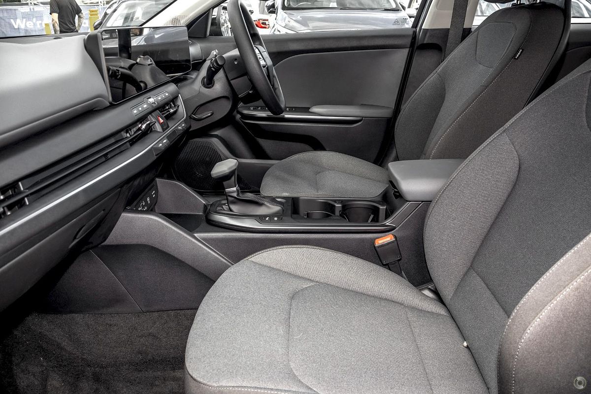 2025 Kia K4 Sport CL4m
