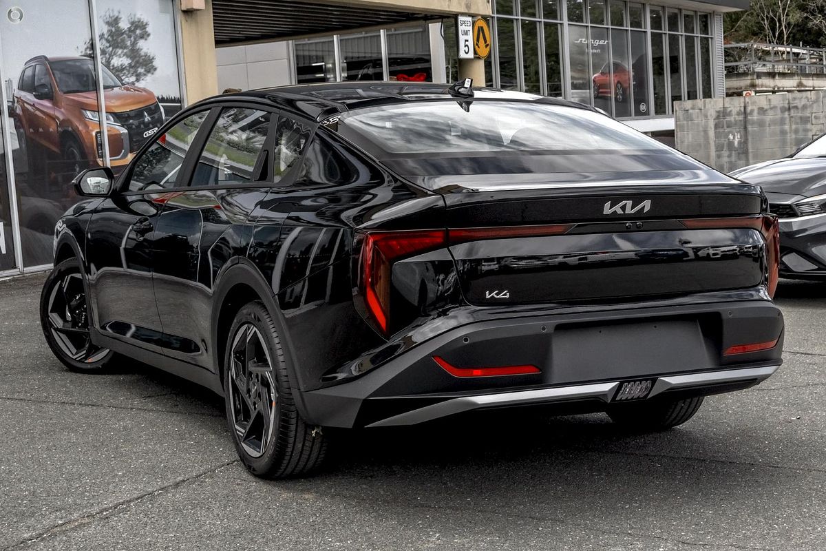 2025 Kia K4 Sport CL4m