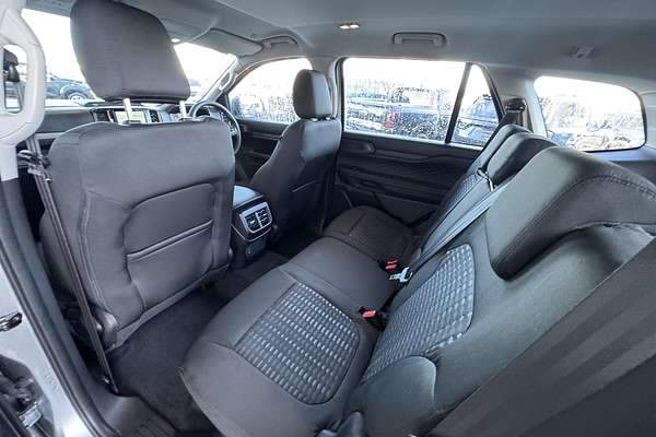 2024 Ford Everest Ambiente 2.0L