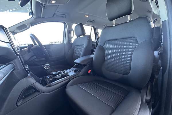 2024 Ford Everest Ambiente 2.0L