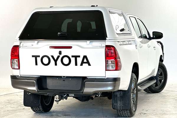 2023 Toyota Hilux SR GUN126R