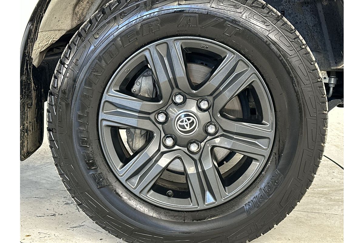 2023 Toyota Hilux SR GUN126R