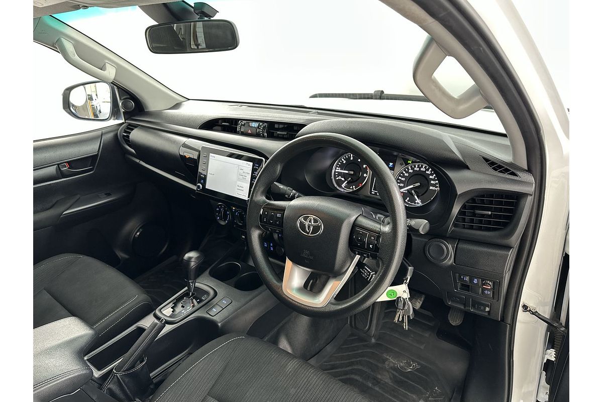 2023 Toyota Hilux SR GUN126R
