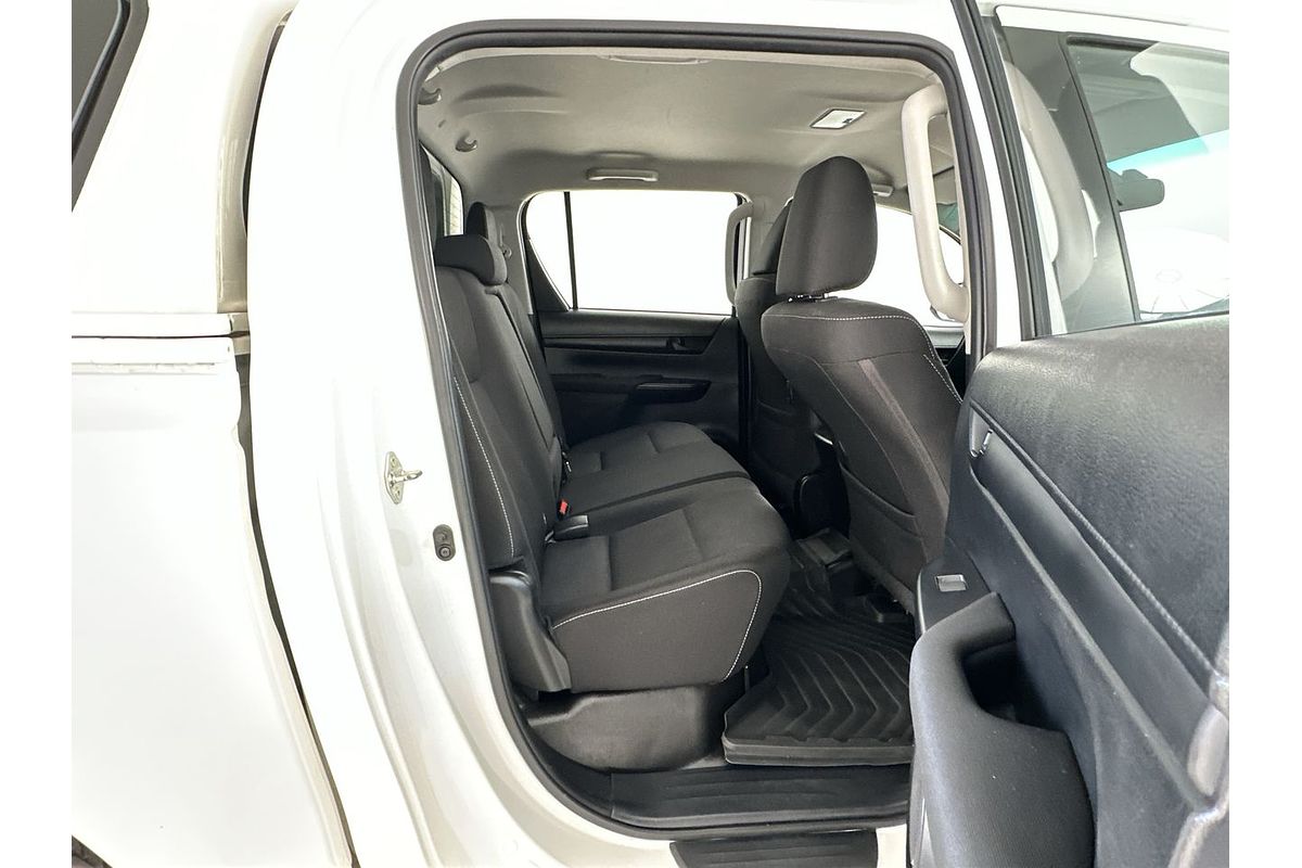 2023 Toyota Hilux SR GUN126R