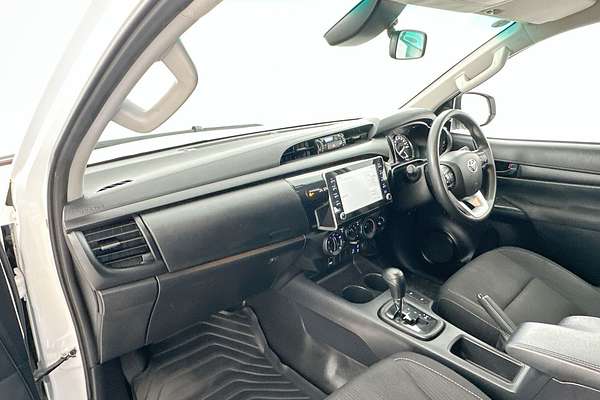 2023 Toyota Hilux SR GUN126R