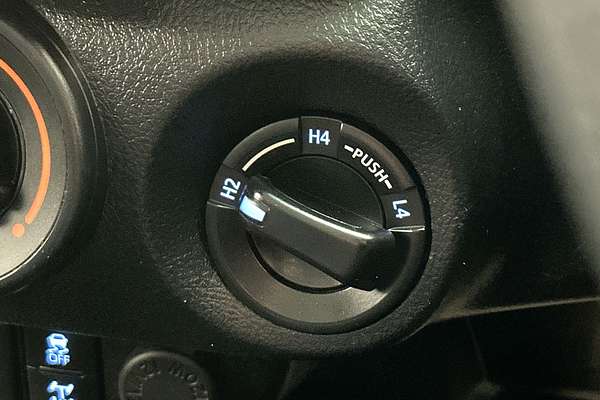 2023 Toyota Hilux SR GUN126R