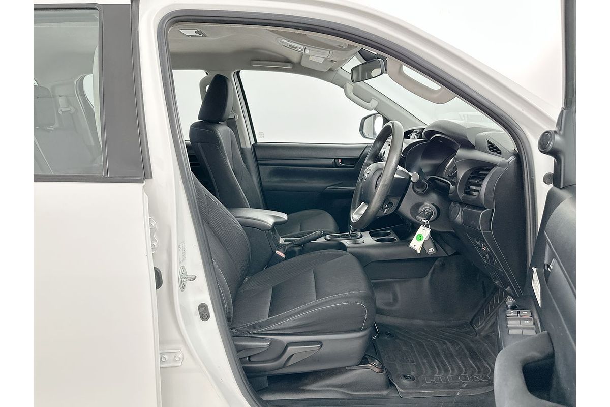 2021 Toyota Hilux SR GUN126R 4X4