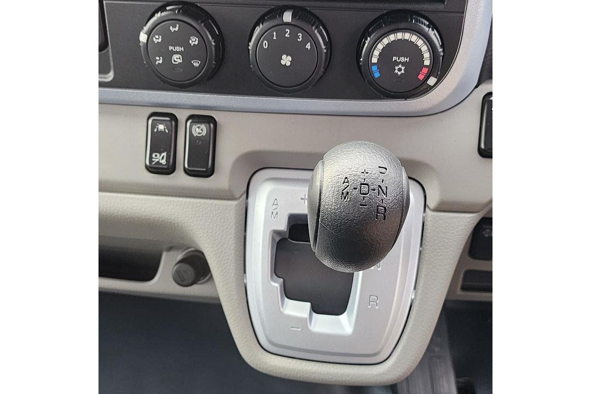2025 Fuso Canter 515 Wide