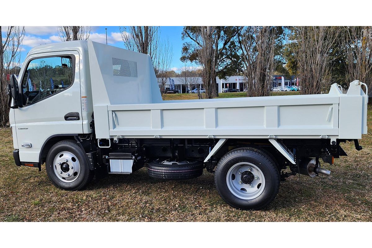 2025 Fuso Canter 615 Tipper