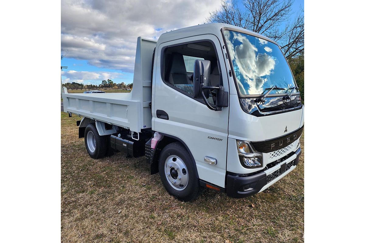 2025 Fuso Canter 615 Tipper