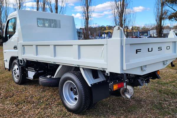 2025 Fuso Canter 615 Tipper