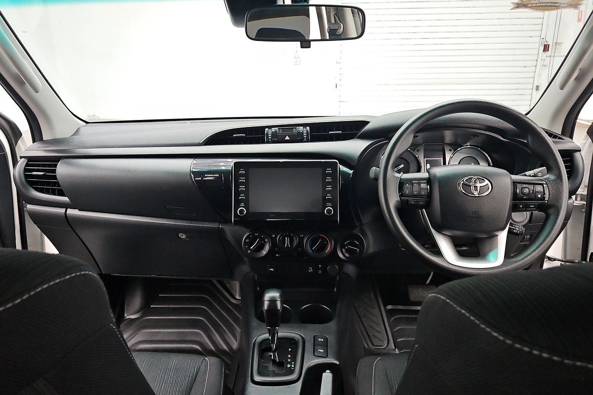 2024 Toyota Hilux SR GUN126R 4X4