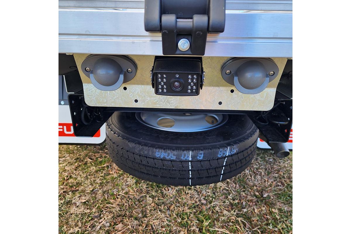 2025 Fuso Canter 515 Narrow