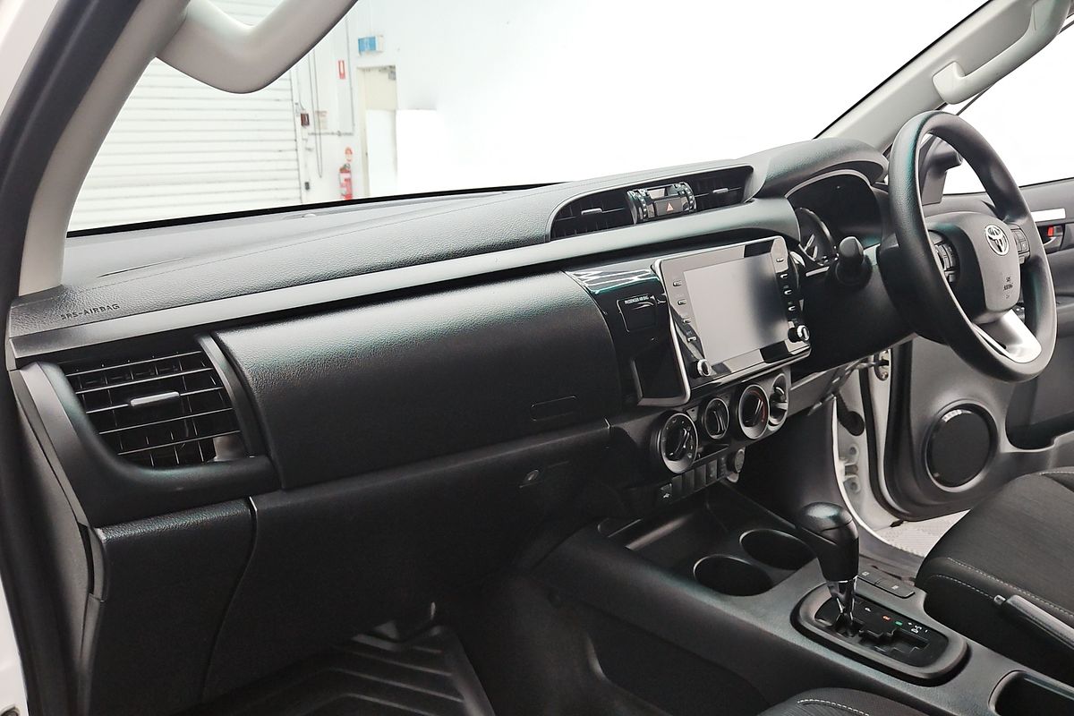 2024 Toyota Hilux SR GUN126R 4X4
