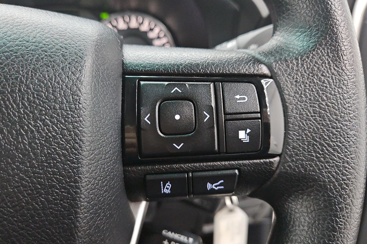 2024 Toyota Hilux SR GUN126R 4X4