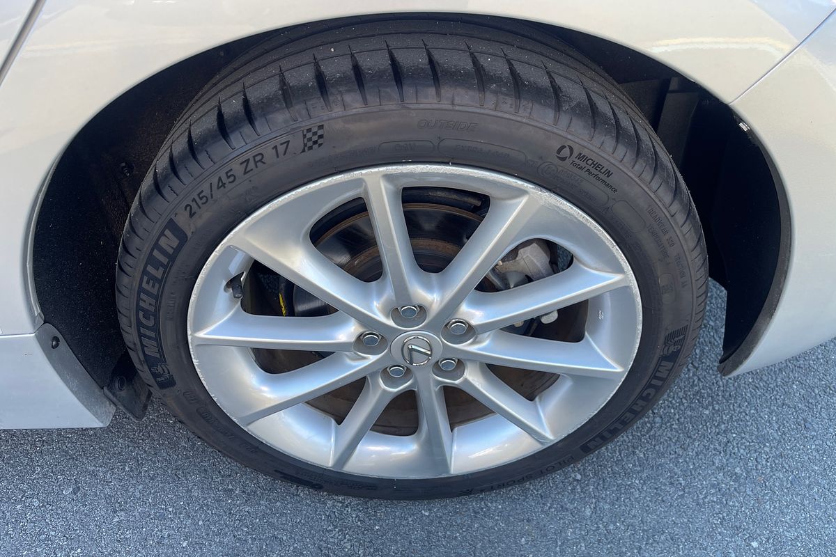 2012 Lexus CT CT200h Sports Luxury ZWA10R