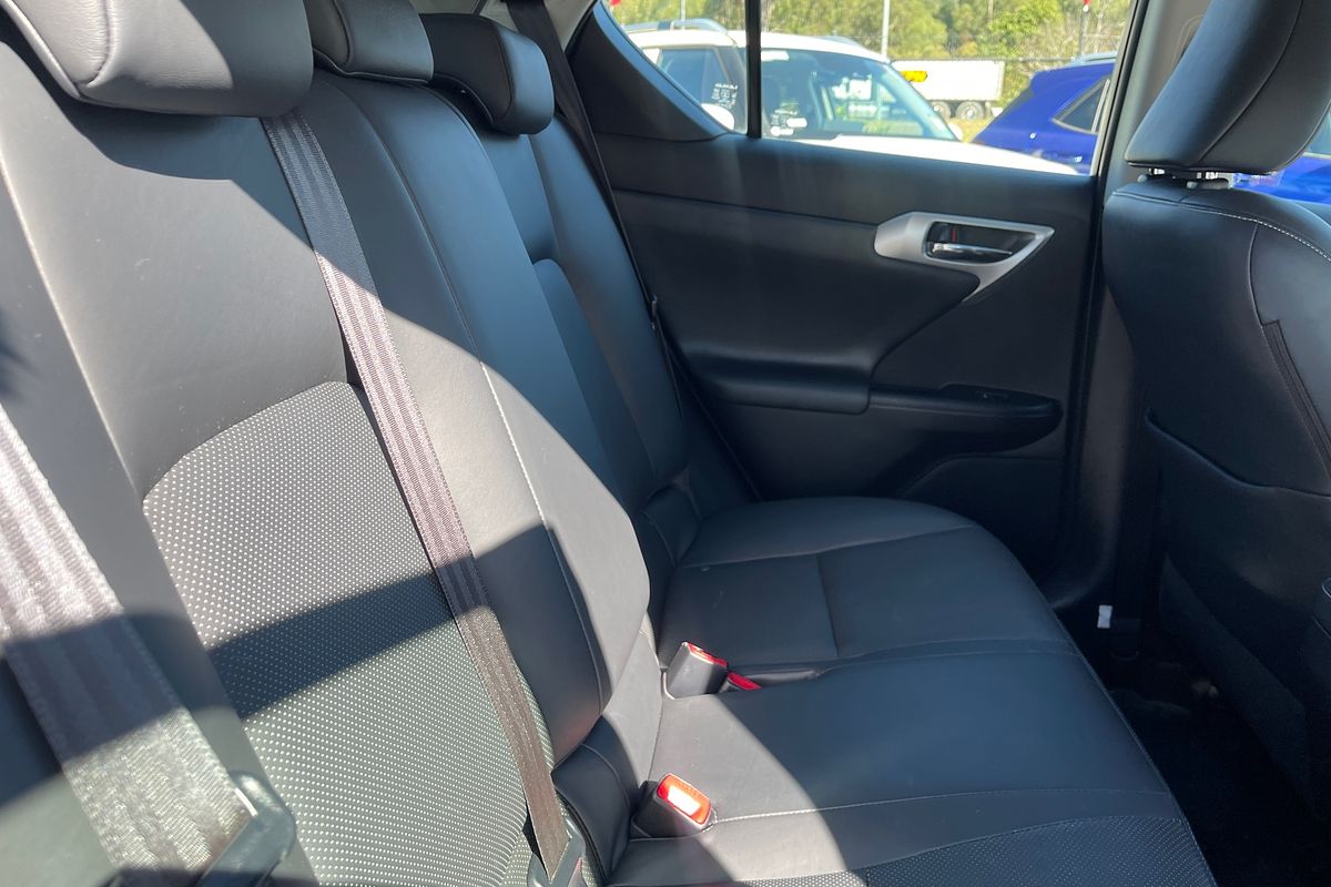 2012 Lexus CT CT200h Sports Luxury ZWA10R