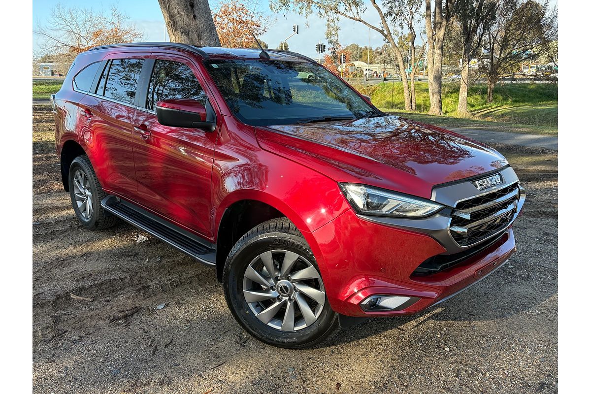 2023 Isuzu MU-X LS-U