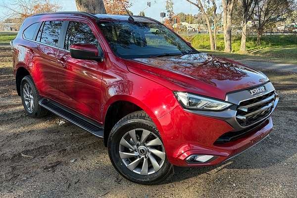 2023 Isuzu MU-X LS-U