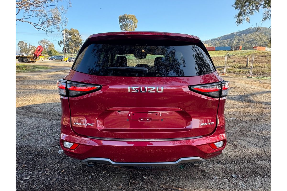 2023 Isuzu MU-X LS-U
