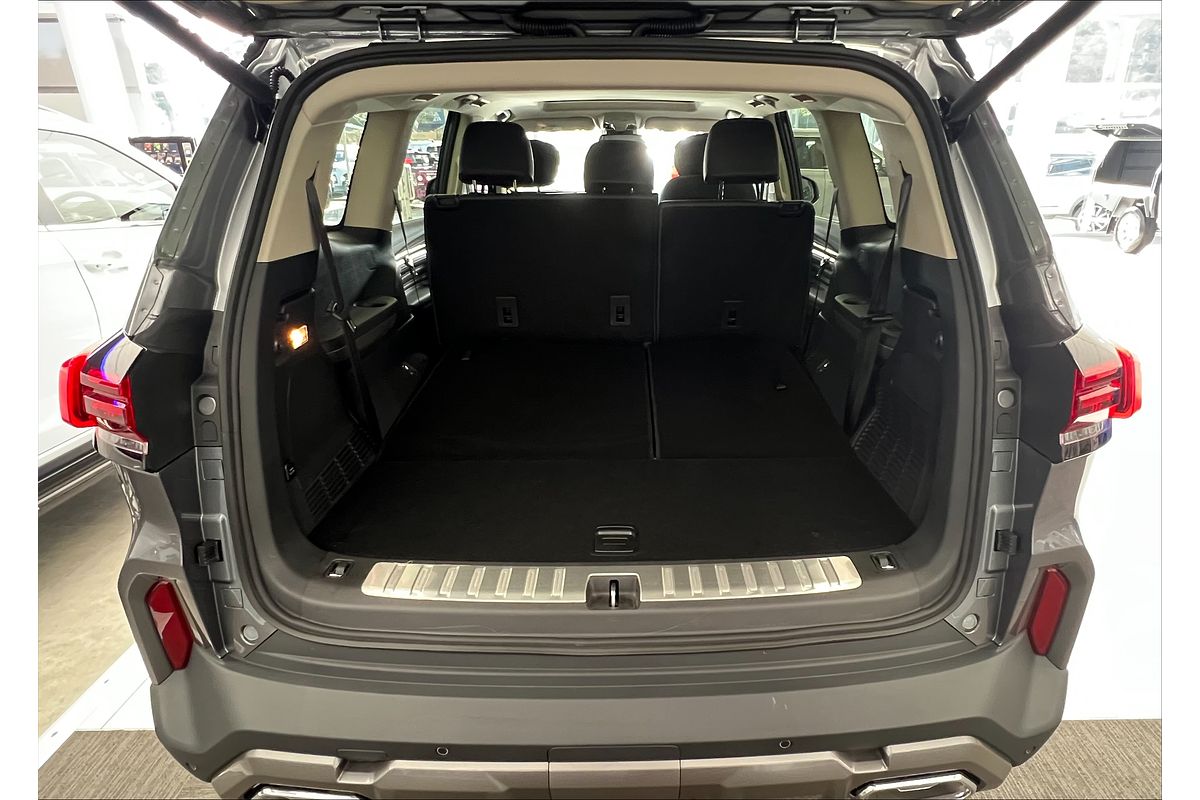 2025 LDV D90 Executive SV9A