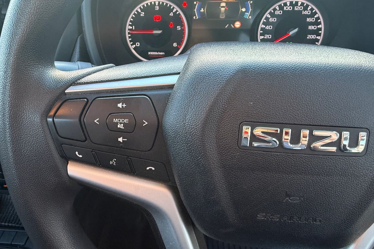 2021 Isuzu D-MAX SX High Ride Rear Wheel Drive