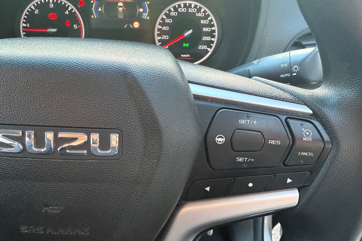 2021 Isuzu D-MAX SX High Ride Rear Wheel Drive