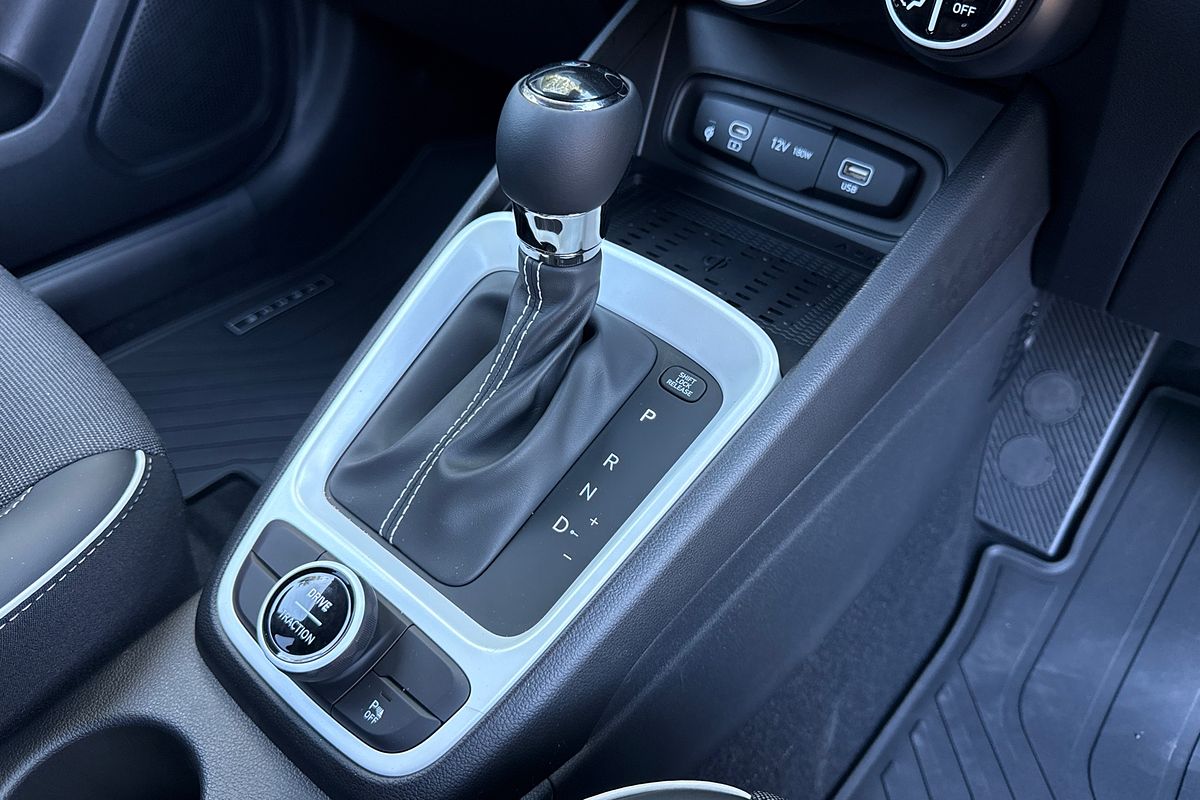 2025 Hyundai Venue Elite QX.V5