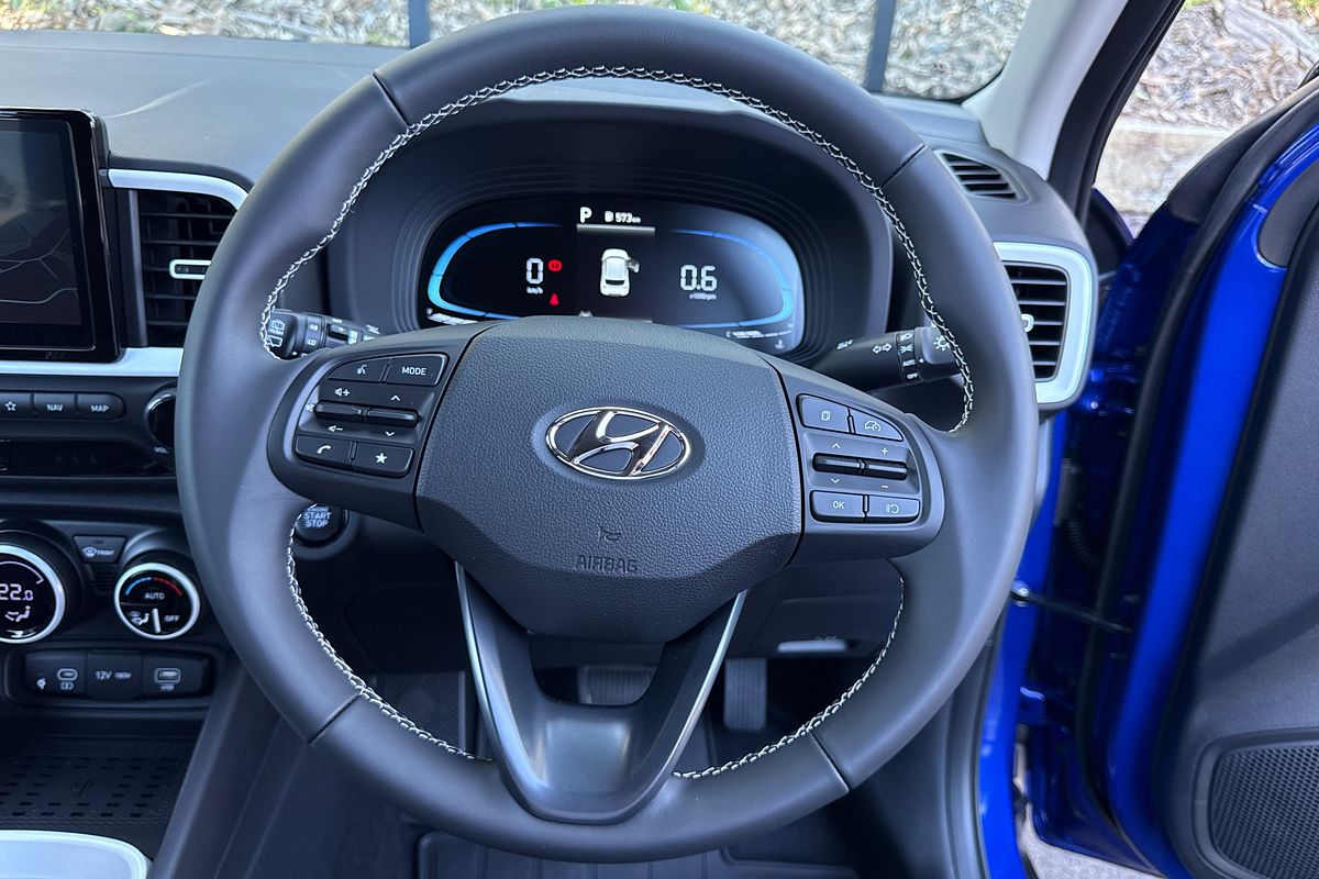 2025 Hyundai Venue Elite QX.V5