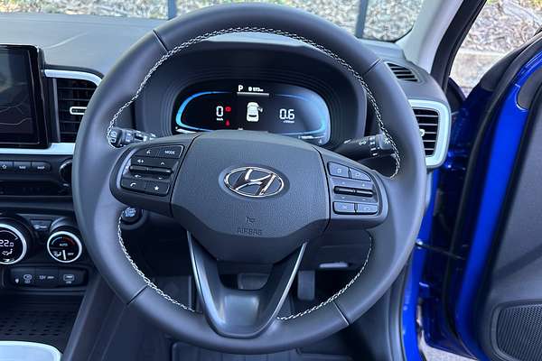 2025 Hyundai Venue Elite QX.V5