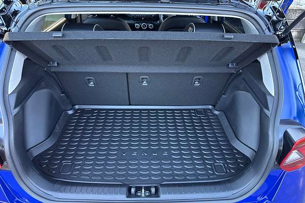 2025 Hyundai Venue Elite QX.V5