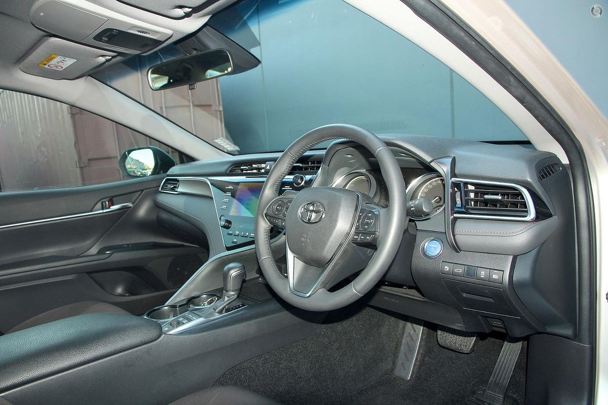 2020 Toyota Camry Ascent Sport AXVH71R