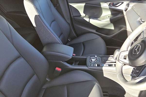 2025 Mazda CX-3 G20 Evolve DK