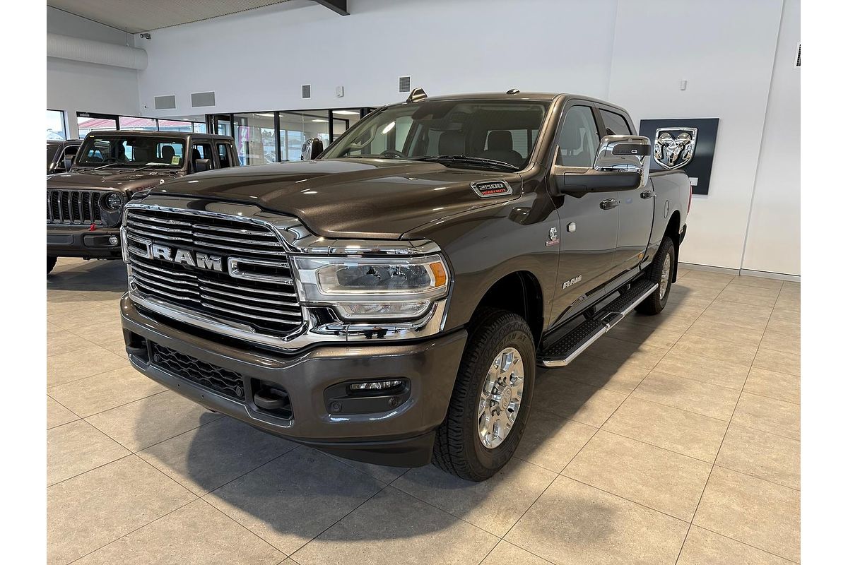2024 RAM 2500 Laramie DJ 4X4