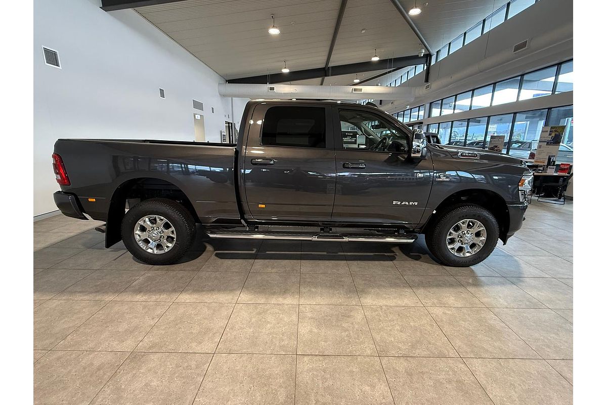 2024 RAM 2500 Laramie DJ 4X4