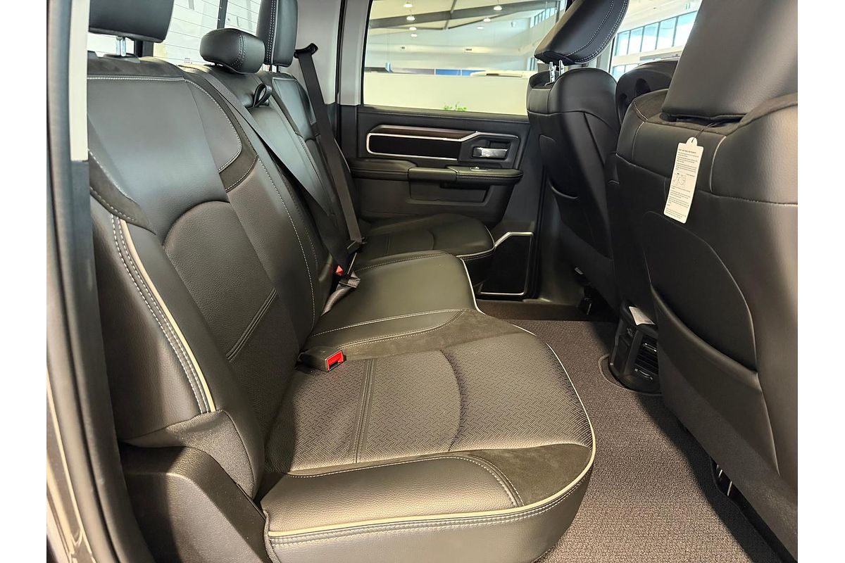 2024 RAM 2500 Laramie DJ 4X4