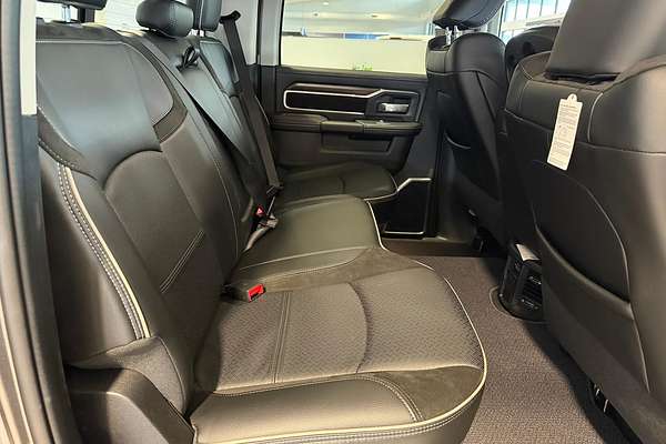 2024 RAM 2500 Laramie DJ 4X4
