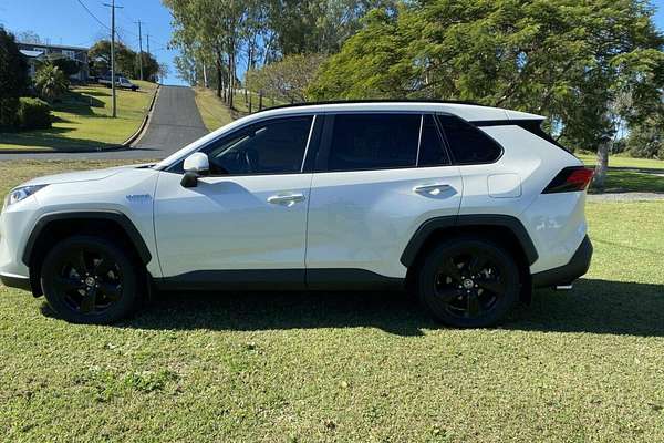 2020 Toyota RAV4 Cruiser AXAH52R