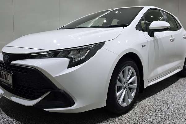 2024 Toyota Corolla Ascent Sport Hybrid ZWE219R